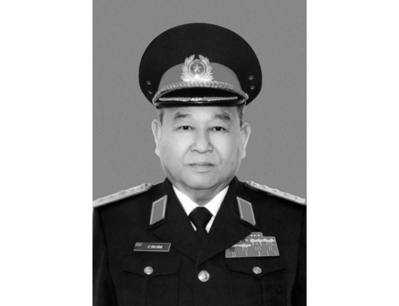 Đại tướng, Anh hùng Lực lượng vũ trang nhân dân Lê Văn Dũng