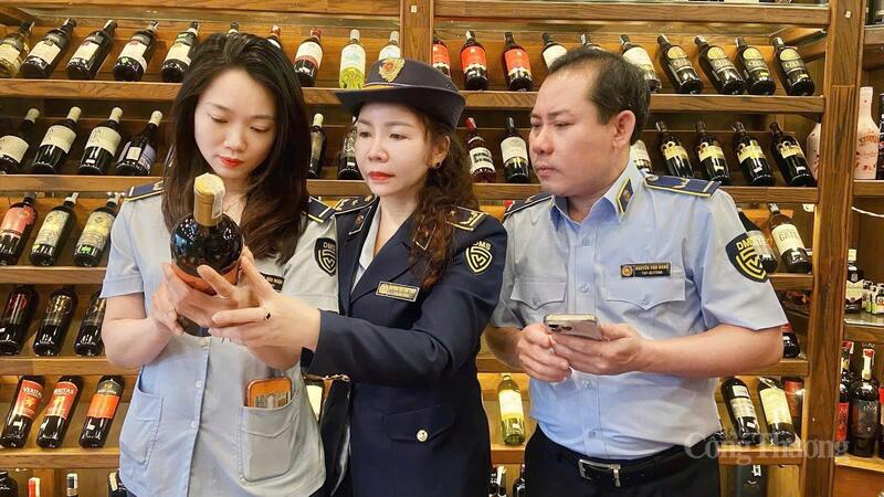 Lực lượng quản lý thị trường tập trung vào các nội dung trọng tâm như: nguồn gốc, xuất xứ hàng hóa; ghi nhãn, hạn sử dụng.