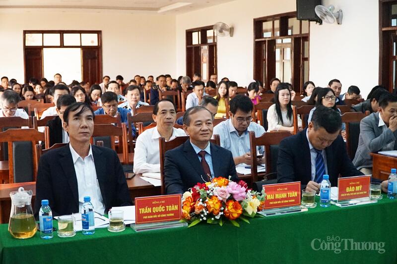 Các đại biểu tham dự Okvip69 Đăng ký cá cược tổng kết công tác ngành Okvip tại về năm 2025 và triển khai nhiệm vụ năm 2026. Ảnh: Vũ Long