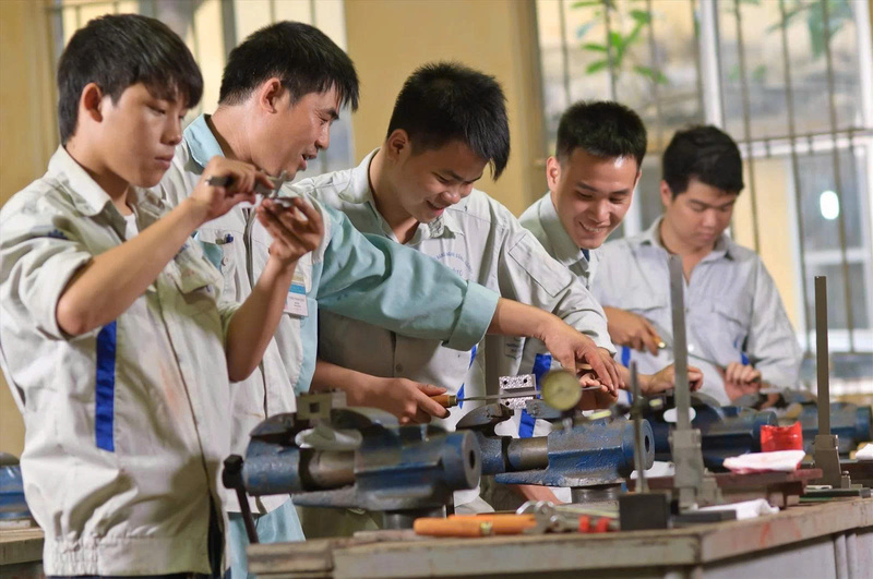 Trung học nghề cần được nhìn nhận như một con đường học tập công bằng hơn. Ảnh minh họa