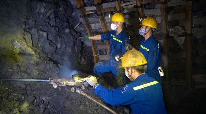 Hiện TKV đang giữ vai trò chủ đạo trong khai thác và cung ứng than. Ảnh: XLM