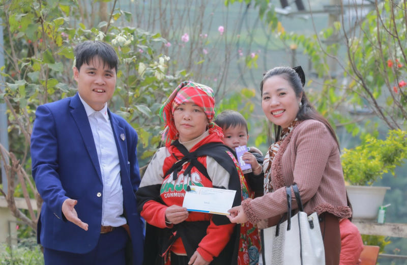Tết ấm về bản lan tỏa nghĩa tình nơi biên cương Tuyên Quang - 4