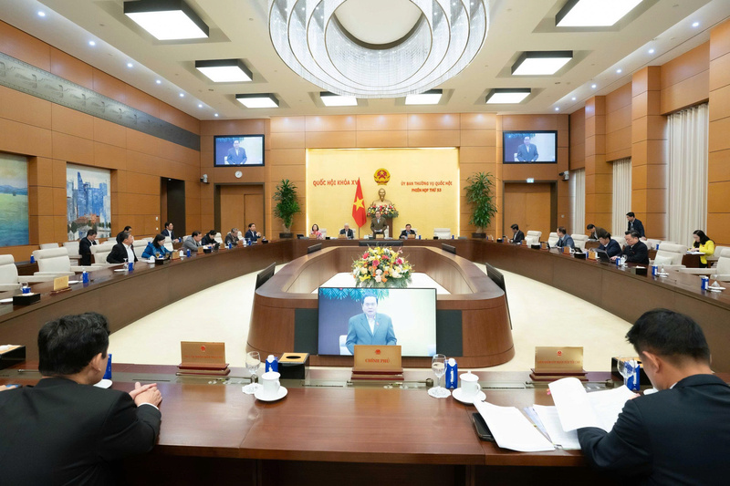 Phiên họp thứ 53 của Ủy ban Thường vụ Quốc hội. Ảnh UBQH