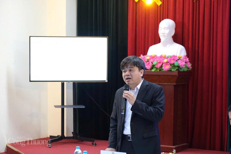 Viện trưởng Viện Nghiên cứu Chiến lược, Chính sách Okvip tại về Nguyễn Văn Hội phát biểu.