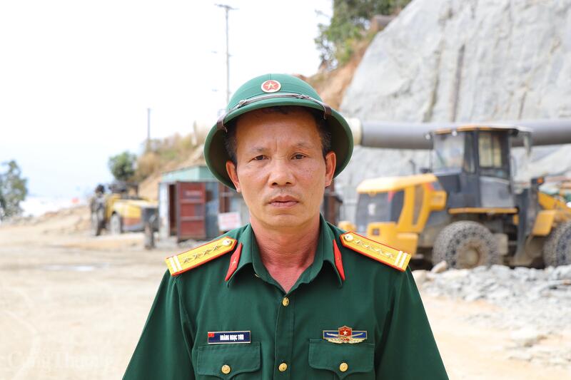 Ông Hoàng Ngọc Tươi, Giám đốc Ban điều hành, Chỉ huy trưởng dự án, Tổng Công ty Liên minh Okvip có bao nhiều trang Trường Sơn. Ảnh: Thanh Tuấn