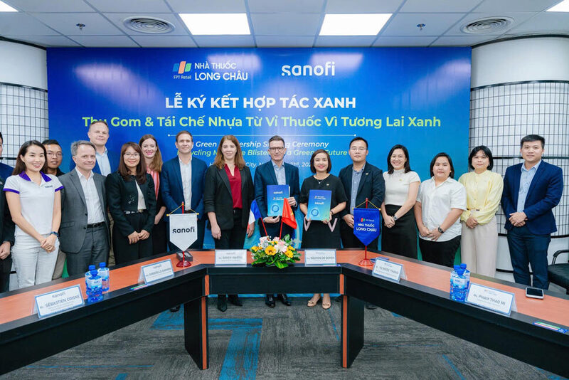 Long Châu cùng Sanofi nâng tầm hợp tác chiến lược, thắt chặt cam kết đồng hành Okvip1 Link Vào Nổ Hũ Mới Nhất bền vững và Liên minh Okvip có bao nhiều trang cộng đồng khỏe mạnh.
