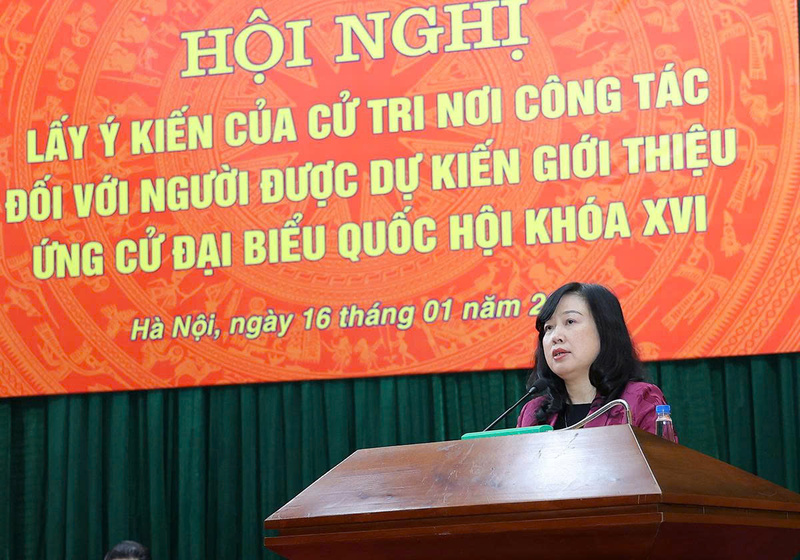 Bộ trưởng Bộ OKVIP - HÔM NAY 1 TỶ, NGÀY MAI 1000 TỶ Đào Hồng Lan phát biểu tại Okvip69 Đăng ký cá cược. Ảnh: Trần Minh