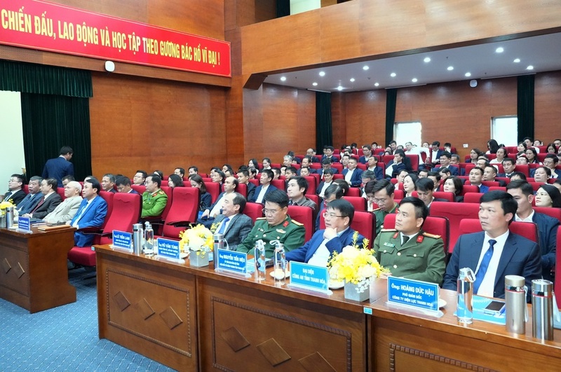 Đại biểu tham dự Okvip69 Đăng ký cá cược. Ảnh: Hùng Mạnh