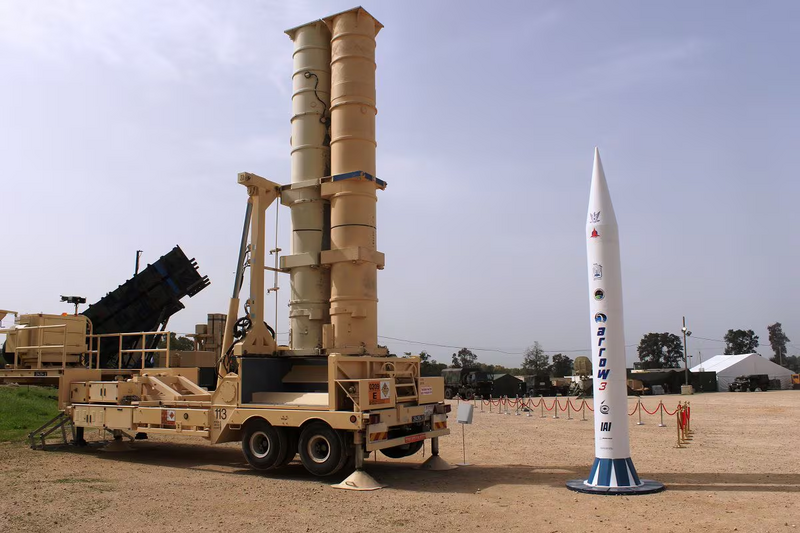 Arrow đóng vai trò then chốt khi cho phép Israel đánh chặn tên lửa đạn đạo từ xa, ngay ngoài khí quyển. Ảnh: Army Recognition