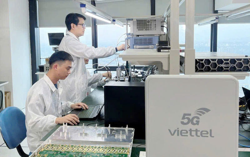 Khoa học và công nghệ là “chìa khóa vàng” để Việt Nam chuyển mình lên nấc thang phát triển cao hơn. Ảnh: Q.N