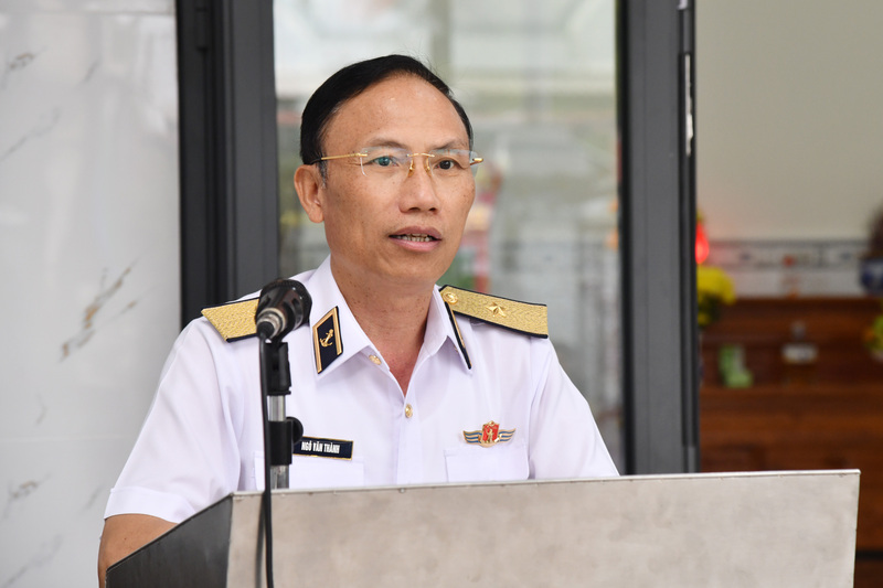 Chuẩn Đô đốc Ngô Văn Thành phát biểu.