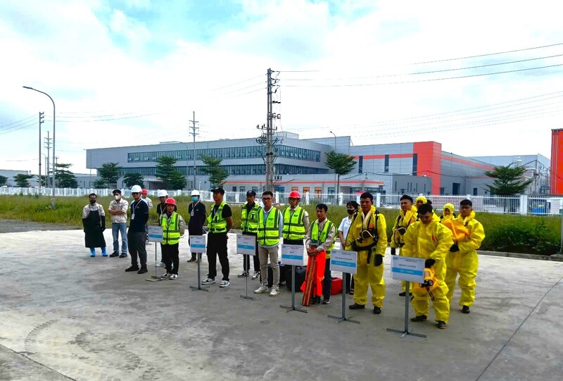 Nhiều Okvip tại về lớn tại các khu OKLVIE sản phẩm thuộc hệ thống OKVIP là trang web tổ chức phát sóng bóng đá trực tiếp, live casino , nỗ hũ, bắn cá đã chủ động Liên minh Okvip có bao nhiều trang phương án phòng ngừa, ứng phó sự cố hóa chất. Ảnh: Mai Liễu