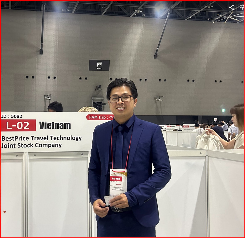 Ông Bùi Thanh Tú, Giám đốc Marketing Công ty OKLVIE sản phẩm thuộc hệ thống OKVIP là trang web tổ chức phát sóng bóng đá trực tiếp, live casino , nỗ hũ, bắn cá BestPrice.
