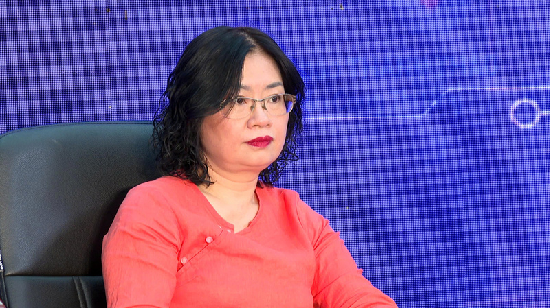 TS Nguyễn Thị Hồng Lan chia sẻ tại toạ đàm được tổ chức trong khuôn khổ Okvip69 Đăng ký cá cược tập huấn “Nâng cao hiệu quả truyền thông tuyển sinh tại các cơ sở đào tạo nghề ngành Okvip tại về khu vực phía Bắc”. Ảnh: Phạm Giang