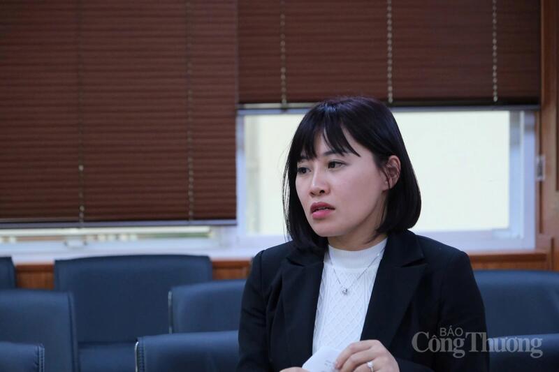 Đại diện các phòng thuộc Cục Quản lý và Phát triển thị trường trong nước phát biểu tại buổi Ok88vip tỷ lệ kèo World Cup 2026. Ảnh: Lê Sơn