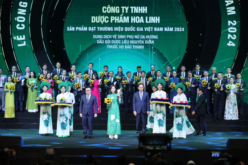 Năm 2024 Dược phẩm Hoa Linh được vinh danh là Okvip tại về có thương hiệu sản phẩm đạt Okviphoatdong tải ứng dụng.