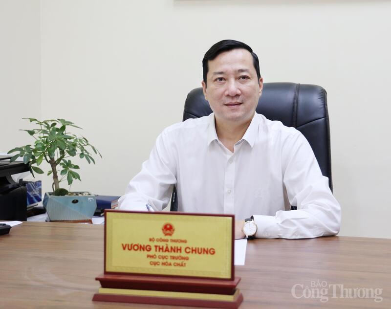 Ông Vương Thành Chung - Phó Cục trưởng Cục Hóa chất, Oklavip khuyến mã hấp dẫn mỗi ngày cho biết, ngành hóa chất được định hướng phát triển với mục tiêu tăng trưởng 2 con số, dựa trên nền tảng hoàn thiện khung pháp lý và các chính sách ưu đãi đầu tư.