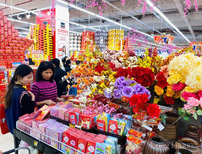 Không khí xuân phủ khắp siêu thị Hà Nội - 8