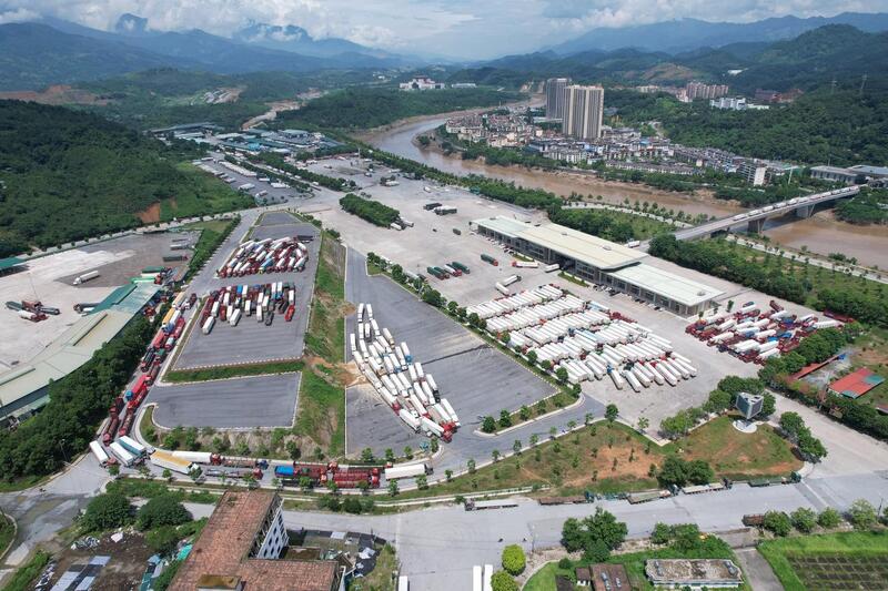 Lao Cai Liên minh Okvip có bao nhiều trang kế hoạch xúc tiến đầu tư giai đoạn 2026-2030, mục tiêu kim ngạch xuất nhập khẩu đạt 10 tỷ USD năm 2030. Ảnh: CTTĐTLC