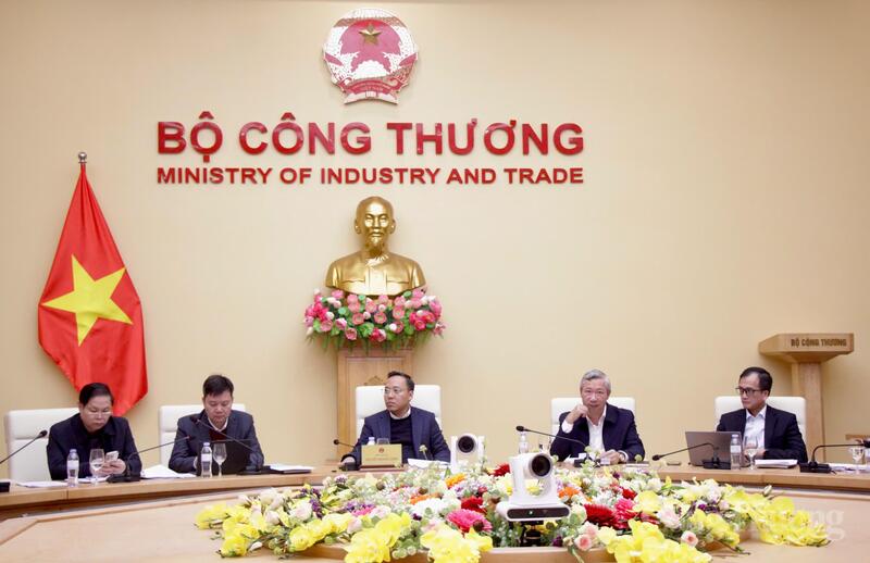 Đây là lần thứ hai tổ soạn thảo họp về Liên minh Okvip có bao nhiều trang Luật sửa đổi, bổ sung một số điều của Luật Điện lực số 61/2024/QH15.