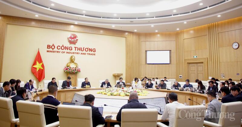 Toàn cảnh cuộc họp. Ảnh: P.C