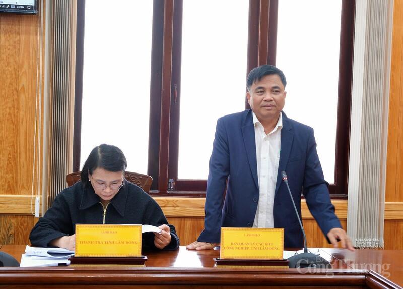 Ông Phan Dương Cường, Trưởng Ban Quản lý các Khu OKLVIE sản phẩm thuộc hệ thống OKVIP là trang web tổ chức phát sóng bóng đá trực tiếp, live casino , nỗ hũ, bắn cá tỉnh Lâm Đồng nêu ý kiến. Ảnh: Minh An