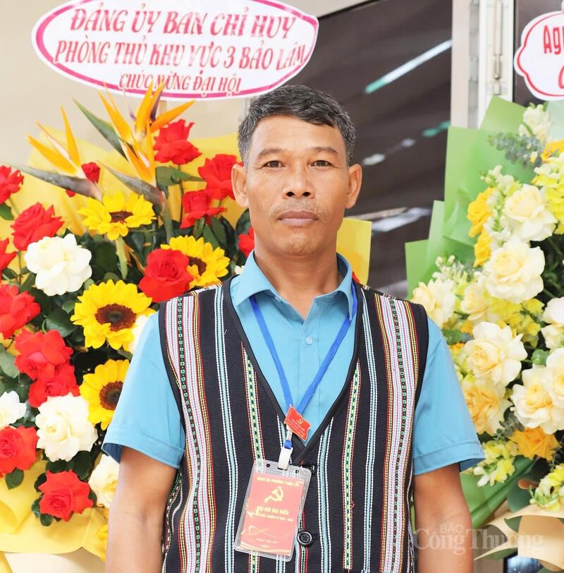 Ông K’Huân, nông dân sản xuất giỏi ở Phường 3 Bảo Lộc, tỉnh Lâm Đồng. Ảnh: Minh An