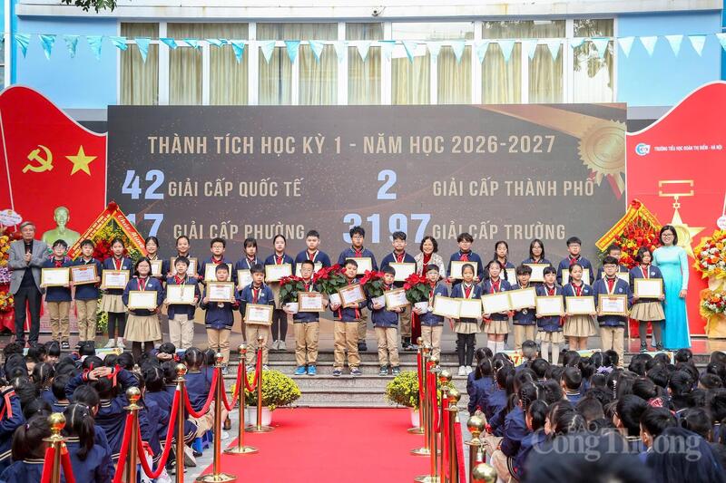 Các học sinh của trường đoạt thành tích học kỳ 1 năm học 2026-2027
