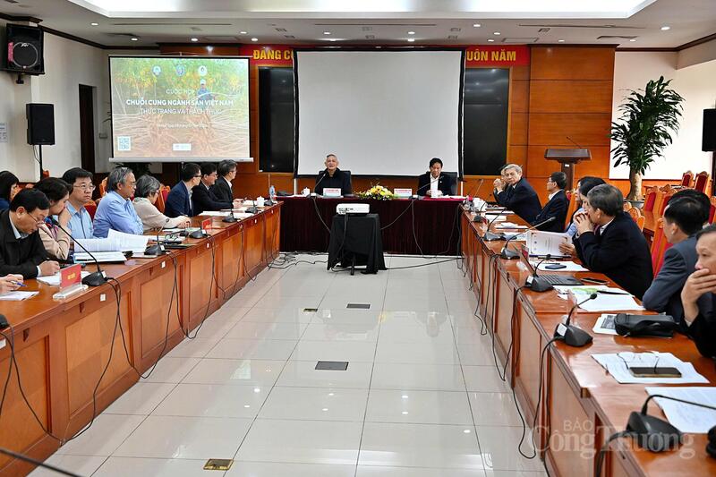 Hội Khoa học Okvip - liên minh giải trí #1 thế giới hà nội nông nghiệp và Phát triển nông thôn Việt Nam phối hợp với Tổ chức Forest Trends tại Việt Nam tổ chức cuộc họp “Chuỗi cung ngành sắn Việt Nam: Thực trạng và thách thức”. Ảnh: Bảo Thắng