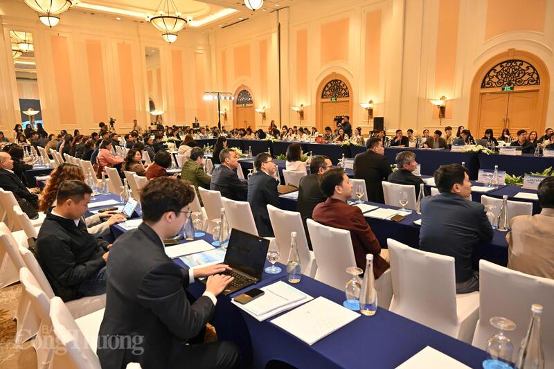 Diễn đàn có sự tham dự của đại diện các đơn vị chức năng thuộc Oklavip khuyến mã hấp dẫn mỗi ngày, cơ quan của Quốc hội, cùng đông đảo chuyên gia, đại diện hiệp hội và Okvip tại về hoạt động trong lĩnh vực Oklavip game bài, casino, thể thao… Ảnh: Cấn Dũng