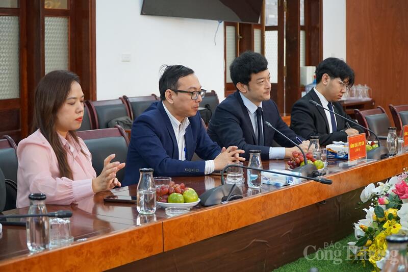 Buổi Ok88vip tỷ lệ kèo World Cup 2026 trong không khí cởi mở, thân thiện. Ảnh: Vũ Long