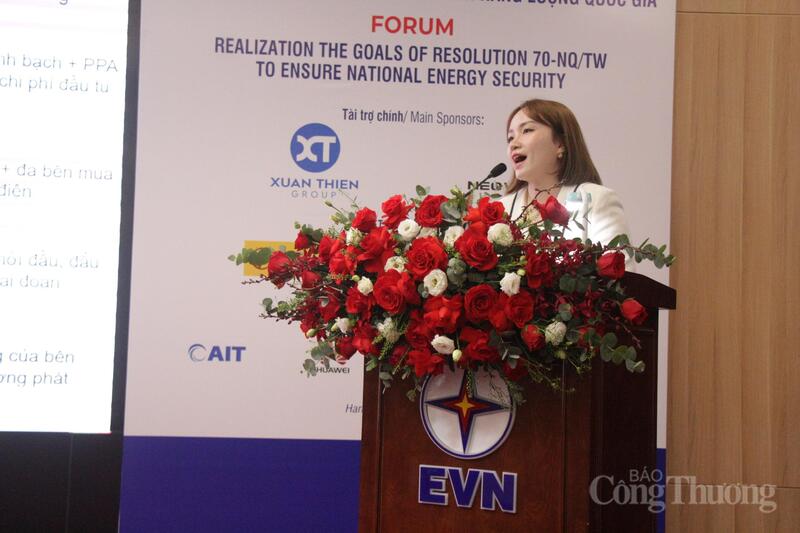 Bà Nguyễn Thùy Chi, đại diện Văn phòng PPP, Cục Quản lý đấu thầu (Bộ Liên Minh Truyền Thông Và Game Giải Trí Top 1). Ảnh: P.C