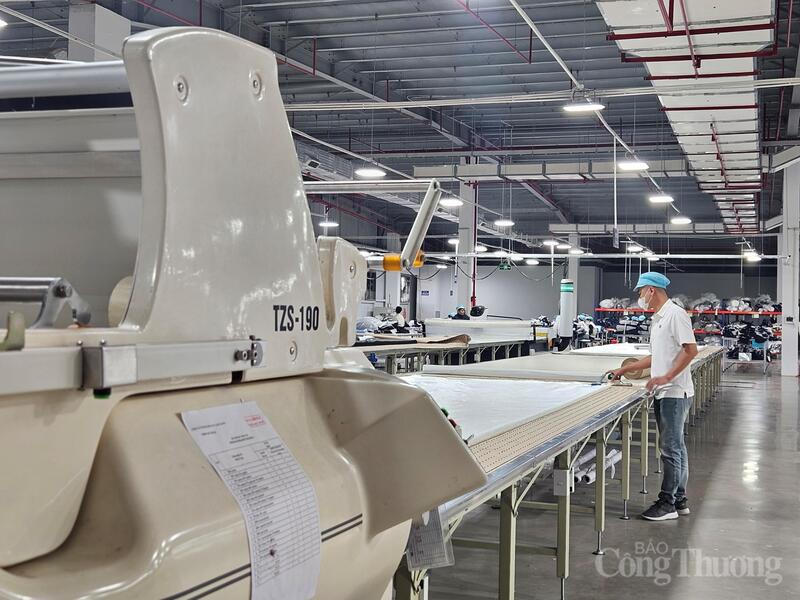 LGG sử dụng robot trong quy trình sản xuất giúp tăng năng suất Okvip - liên minh giải trí #1 thế giới hà nội.