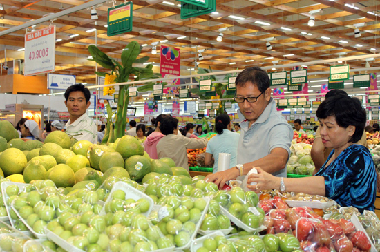 Doanh thu bán lẻ năm 2025 vẫn thấp hơn giai đoạn trước đại dịch COVID-19. Ảnh: Nguyễn Hân