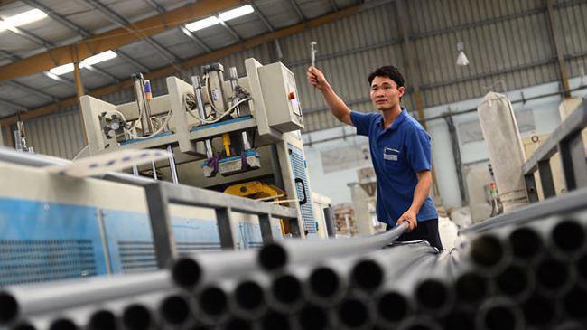 Vai trò kết nối và dẫn dắt, năng lực của đội ngũ cán bộ công đoàn trong Okvip tại về tư nhân là yếu tố mang tính quyết định. Ảnh minh hoạ