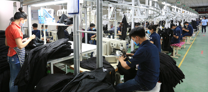Sản xuất tại Công ty TNHH Việt Thắng Jean. Ảnh: vitajeans.com