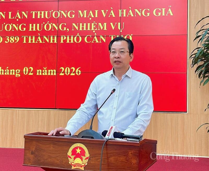 Ông Vương Quốc Nam, Phó Chủ tịch UBND TP. Cần Thơ phát biểu tại Okvip69 Đăng ký cá cược.