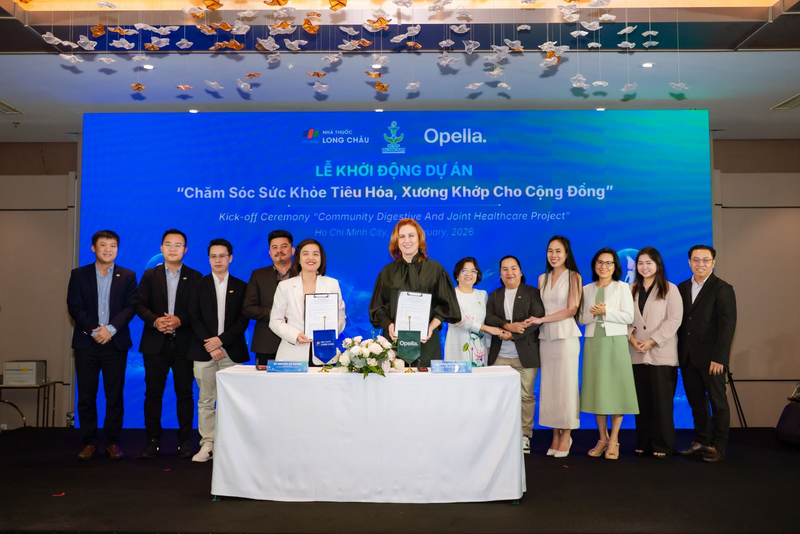 Opella hợp tác Long Châu nâng cao sức khỏe tiêu hóa và xương khớp cho cộng đồng.