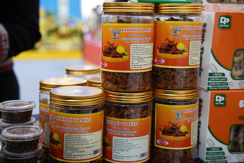 Doanh thu đạt khoảng 30 triệu đồng mỗi ngày cho thấy tín hiệu tích cực từ thị trường và sự quan tâm của người tiêu dùng đối với sản phẩm