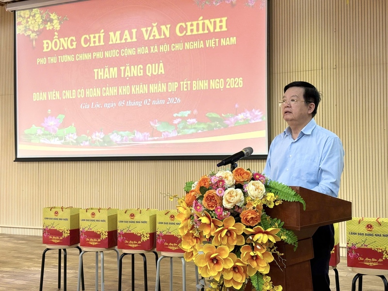 Phó Thủ tướng Review công ty OKVIP Mai Văn Chính phát biểu tại buổi thăm hỏi đoàn viên, công nhân Okvip - liên minh giải trí #1 thế giới hà nội tại tỉnh Tây Ninh.