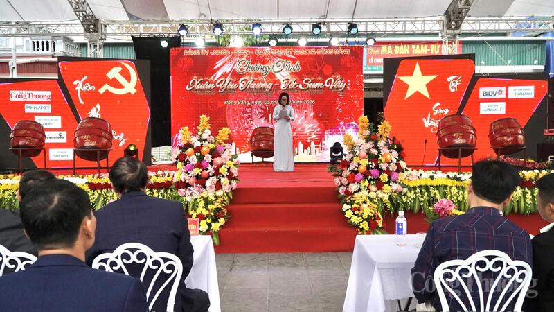 Chương trình trao tặng quà tại 2 xã Đồng Bằng và Bình Nguyên, tỉnh Hưng Yên.