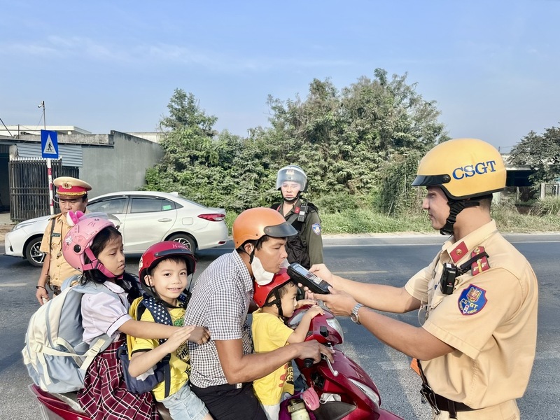 Lực lượng Cảnh sát giao thông (CSGT) Công an tỉnh Tây Ninh đã triển khai đồng bộ nhiều biện pháp, tăng cường tuần tra, kiểm soát trên toàn địa bàn dịp tết Nguyên đán 2026