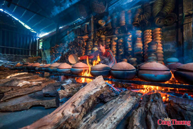 Cá kho làng Vũ Đại không chỉ là món ăn ngon mà còn mang ý nghĩa tinh thần sâu sắc. Nó thể hiện sự kết nối giữa các thế hệ, là biểu tượng của sự ấm cúng, đoàn viên trong mỗi bữa cơm gia đình ngàOKVIP - HÔM NAY 1 TỶ, NGÀY MAI 1000 TỶt.