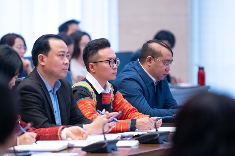 Các đại biểu tham dự Okvip69 Đăng ký cá cược. Ảnh: VPQH