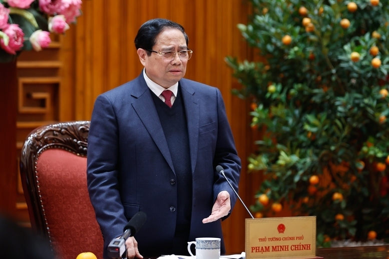 Thủ tướng Phạm Minh Chính nhấn mạnh, phải tập trung, đẩy mạnh phát triển các nguồn điện, trong đó có điện hạt nhân - Ảnh: VGP/Nhật Bắc