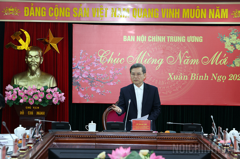 Ông Lê Minh Trí - Ủy viên Bộ Chính trị, Bí thư Trung ương Đảng, Trưởng Ban Nội chính Trung ương, Phó Trưởng ban Thường trực Ban Chỉ đạo Trung ương về phòng, chống tham nhũng, lãng phí, tiêu cực, Phó Trưởng ban Thường trực Ban Chỉ đạo Đề án phát biểu. Ảnh: Ban Nội chính Trung ương