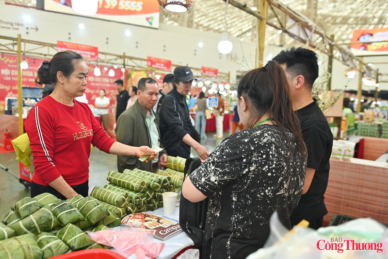 Hội chợ không chỉ là nơi giao thương mà còn tạo điều kiện để các hợp tác xã, hộ sản xuất nhỏ lẻ mở rộng thị trường, kết nối với người tiêu dùng đô thị.