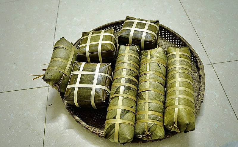 Bánh chưng sau khi đã luộc chín.