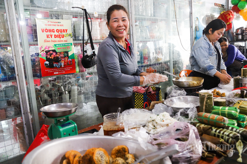 Trong xu thế hội nhập, khi những trung tâm thương mại hiện đại mọc lên ngày càng nhiều, những phiên chợ quê truyền thống vẫn đứng đó như một chứng nhân văn hóa, giữ gìn phong vị Tết Việt đậm đà và chân chất nhất của người dân Hà Tĩnh.