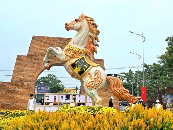 Linh vật ngựa tại tỉnh Vĩnh Long